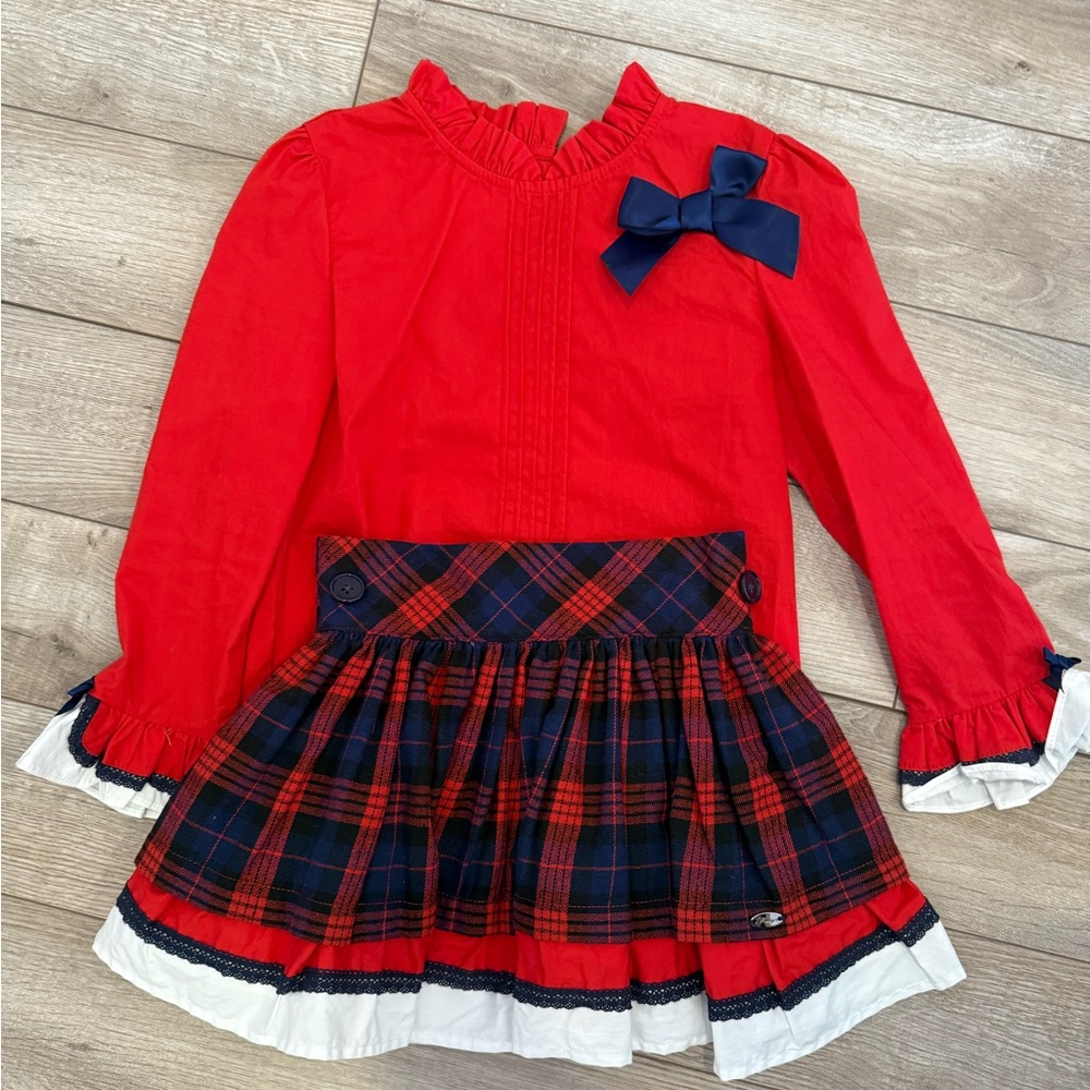 Girls two piece skirt set size 5